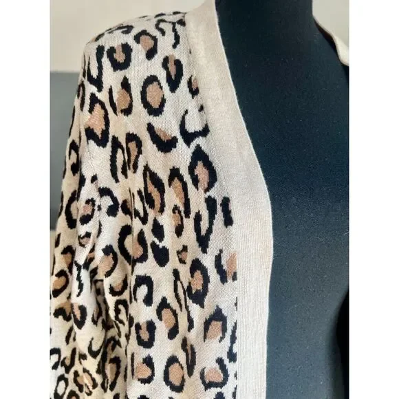 CROFT & BARROW - LEOPARD PRINT CARDIGAN - SIZE PL - Picture 2 of 6